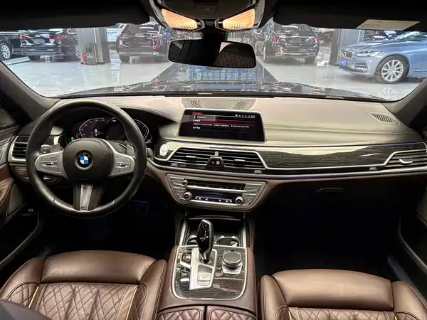 BMW 7 Series 2020