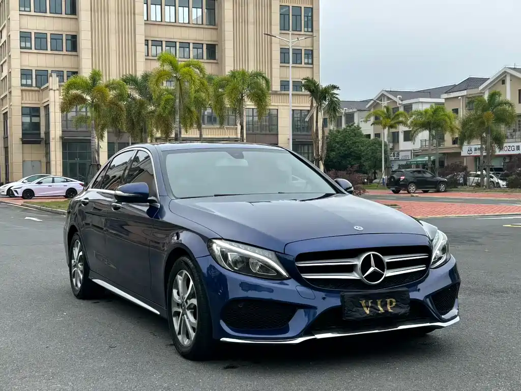 Mercedes-Benz C-Class 2018 — фото 3