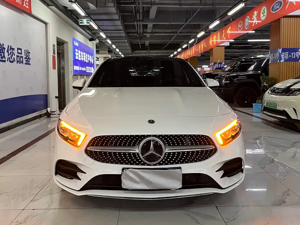 Mercedes-Benz A-Class 2023 — фото 1