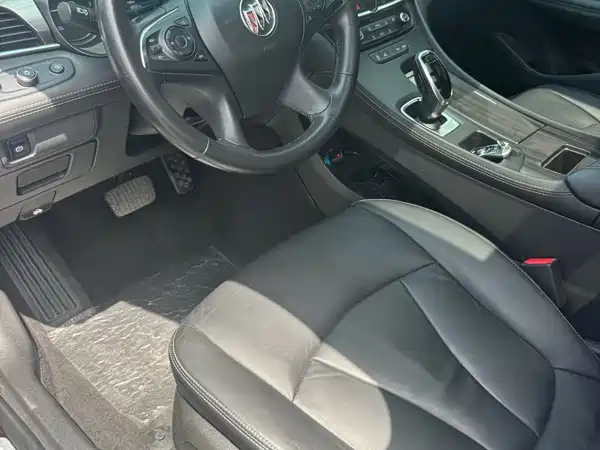Buick LaCrosse 2017