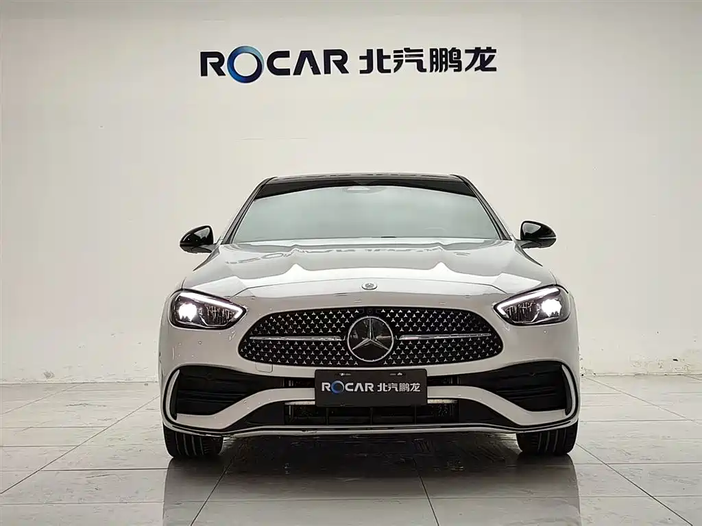 Mercedes-Benz C-Class 2023 — фото 2