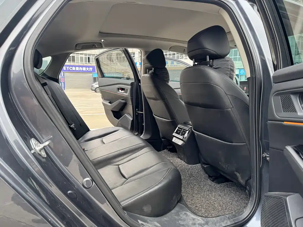 Honda Accord 2024 — фото 10