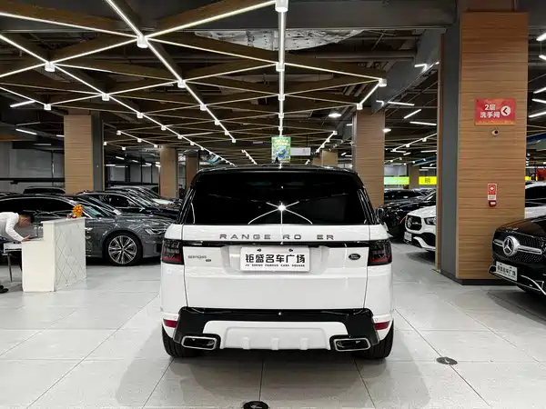 Land Rover Range Rover Sport 2020