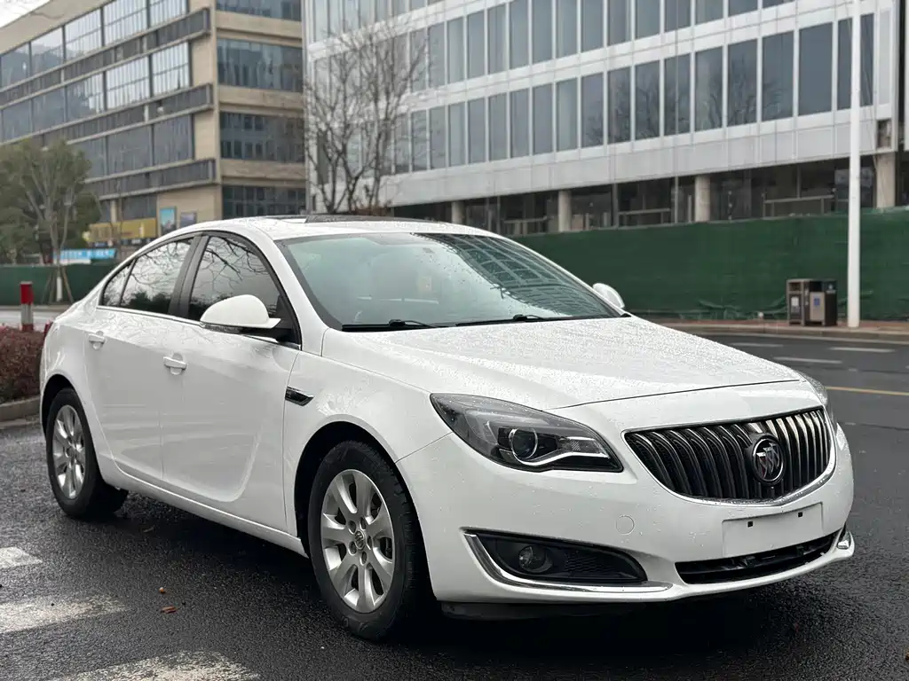 Buick Regal 2017 — фото 3