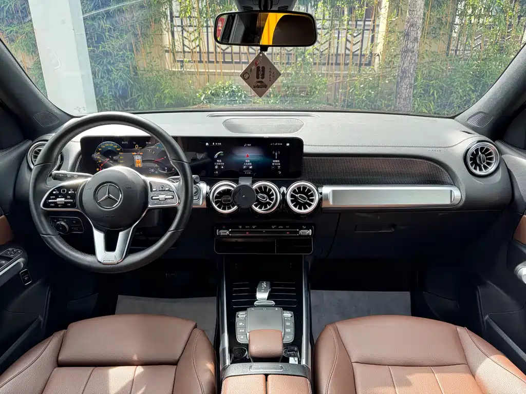 Mercedes-Benz GLB 2022