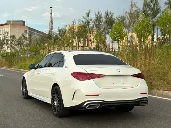 Mercedes-Benz C-Class 2023