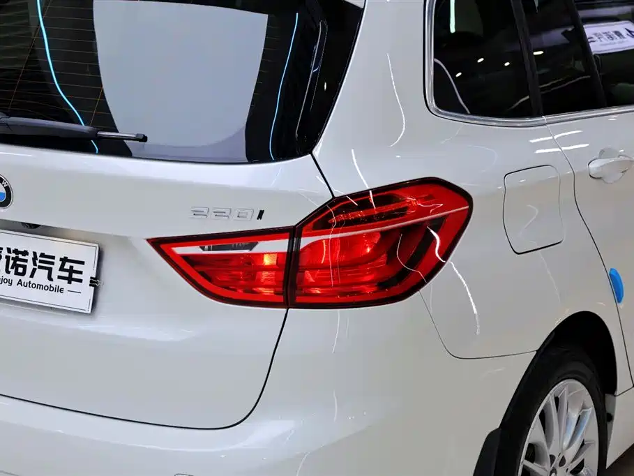 BMW 2 Series Gran Tourer 2019 — фото 15