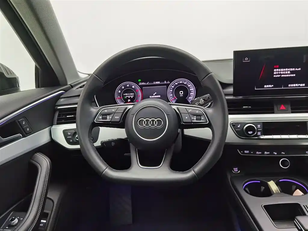 Audi A4L 2022 — фото 11