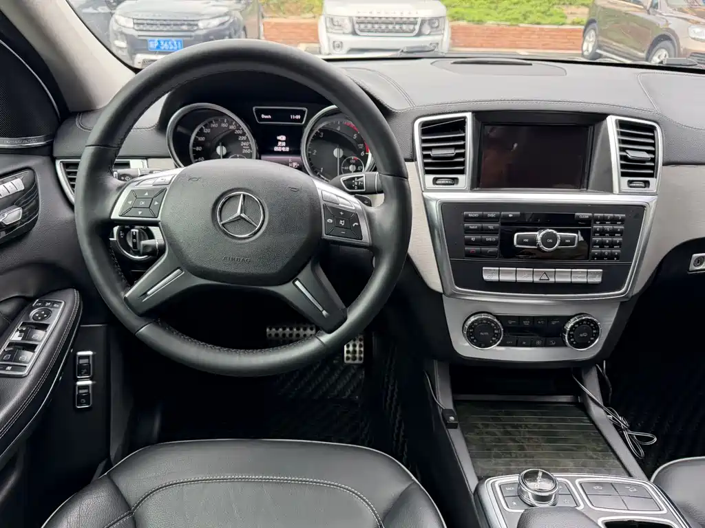 Mercedes-Benz GL-Class 2014 — фото 8