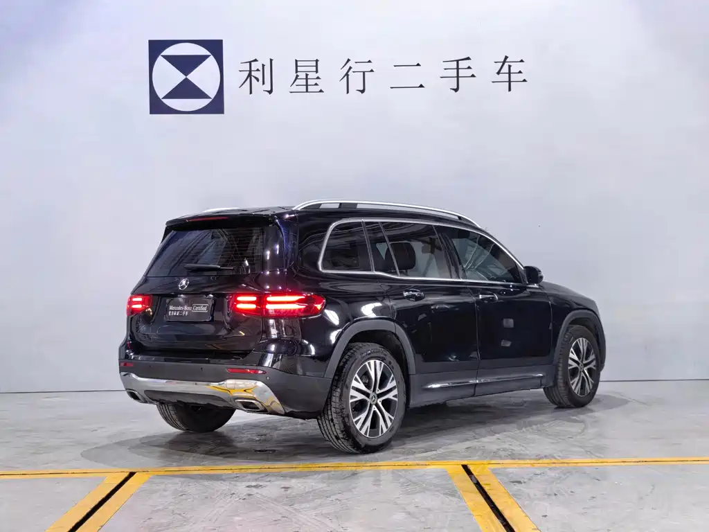 Mercedes-Benz GLB 2025 — фото 11