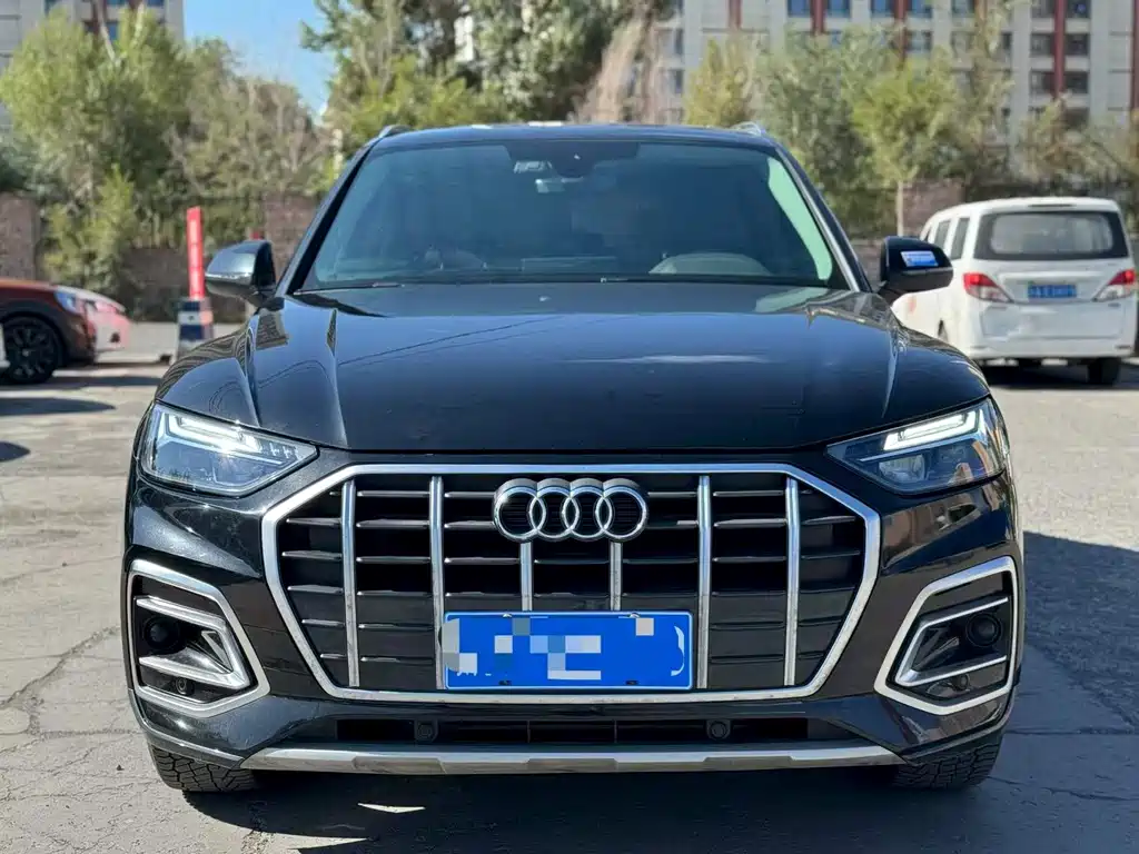 Audi Q5L 2023 — фото 2