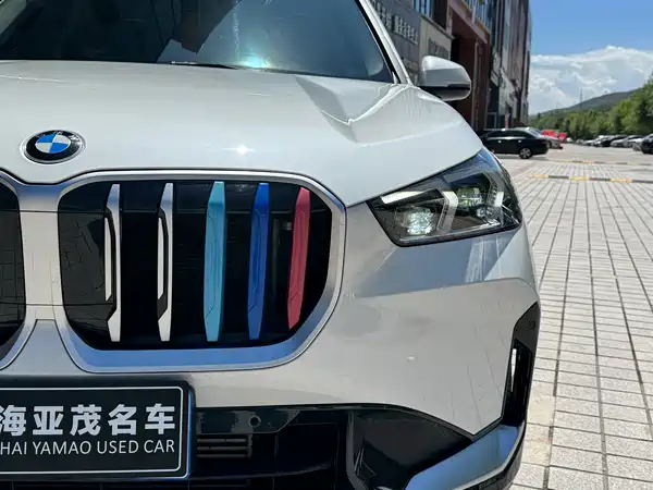 BMW X1 2025