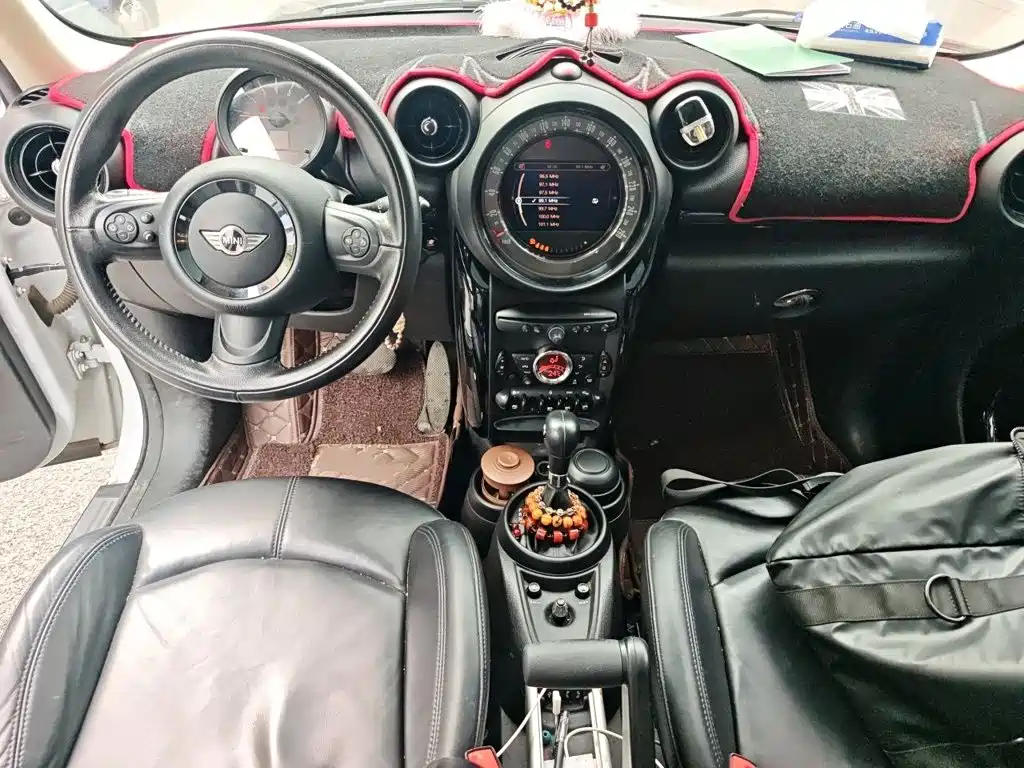 MINI Countryman 2016 — фото 10