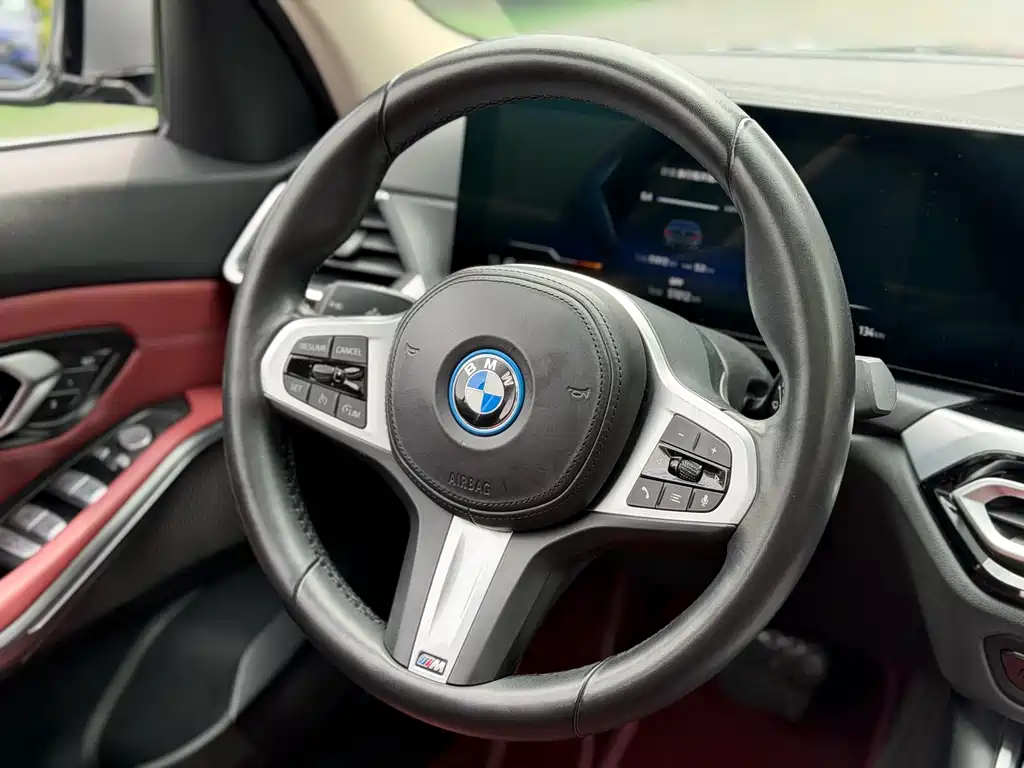BMW i3 2022 — фото 9