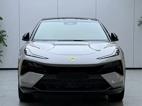 Lotus ELETRE 2023