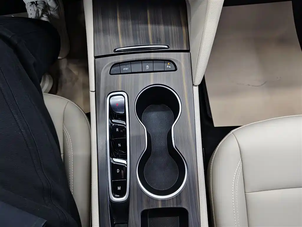 Buick Regal 2022 — фото 14