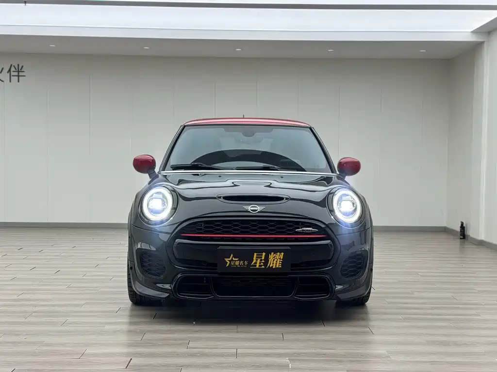 MINI JCW 2020 — фото 2