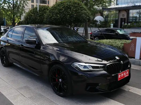 BMW 5 Series 2021