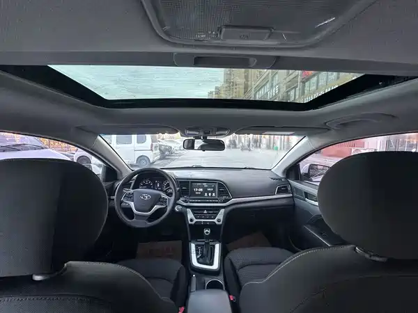 Hyundai Celesta 2016