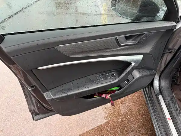 Audi A6L 2020