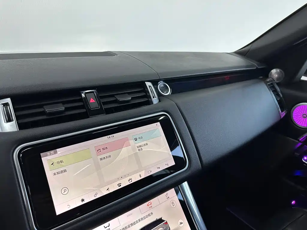 Land Rover Sport PHEV 2017 — фото 15