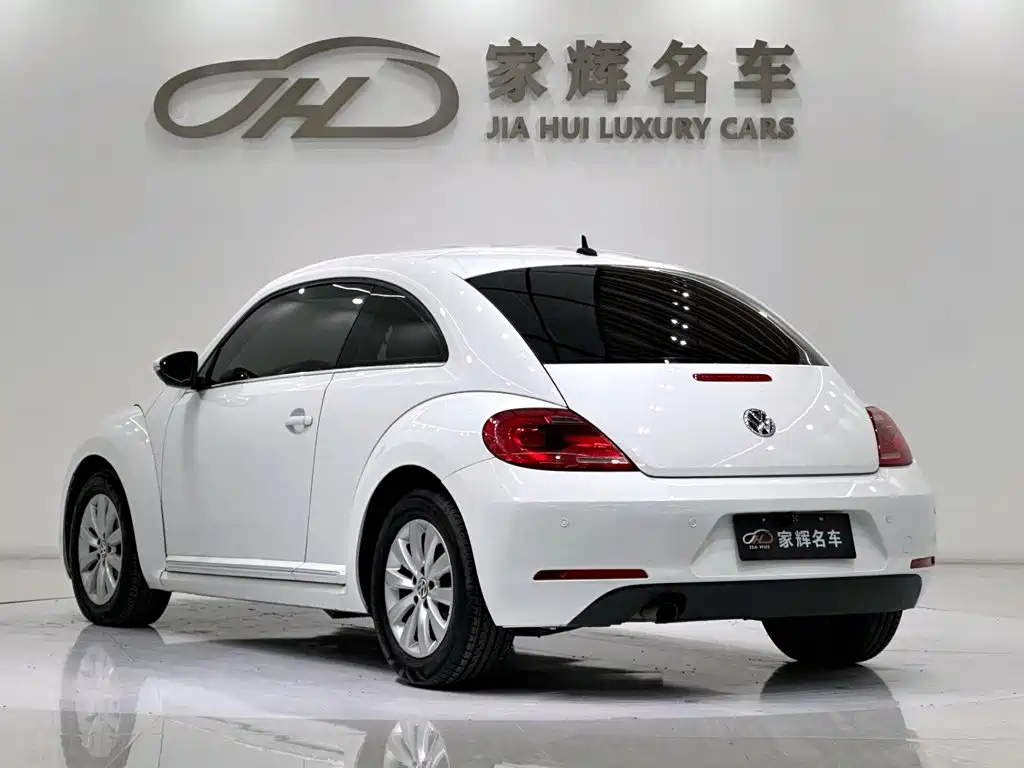 Volkswagen Beetle 2016