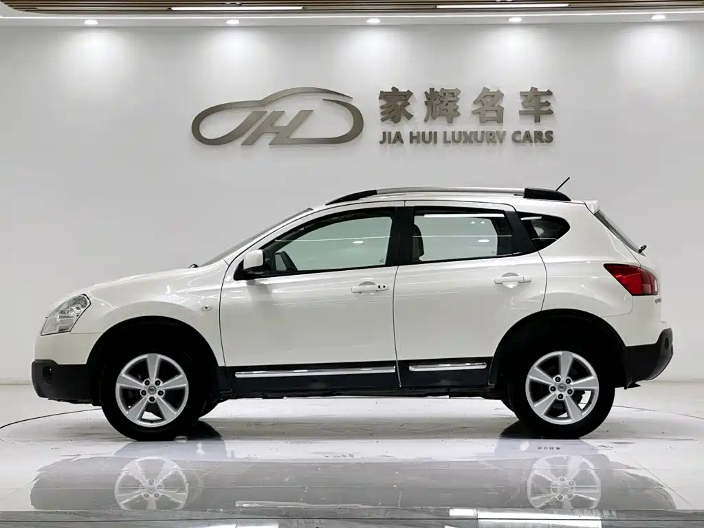 Nissan Qashqai 2015