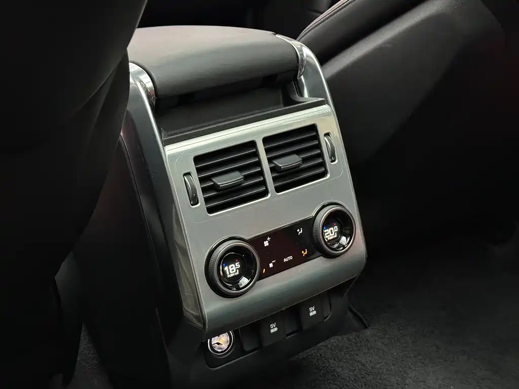 Land Rover Range Rover Sport 2022 — фото 18