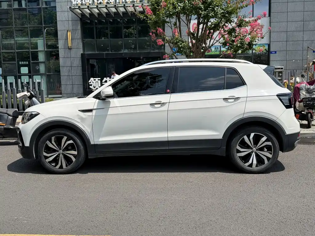 Volkswagen T-Cross 2020