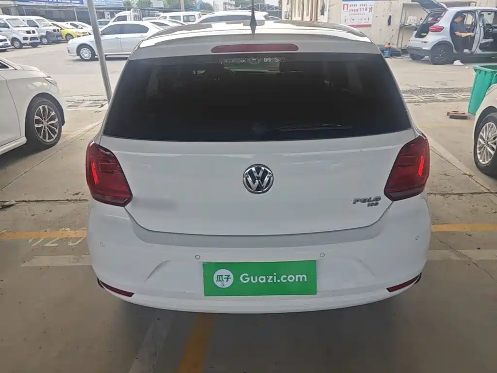 Volkswagen Polo 2015