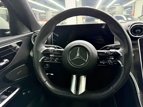 Mercedes-Benz C-Class New Energy 2023