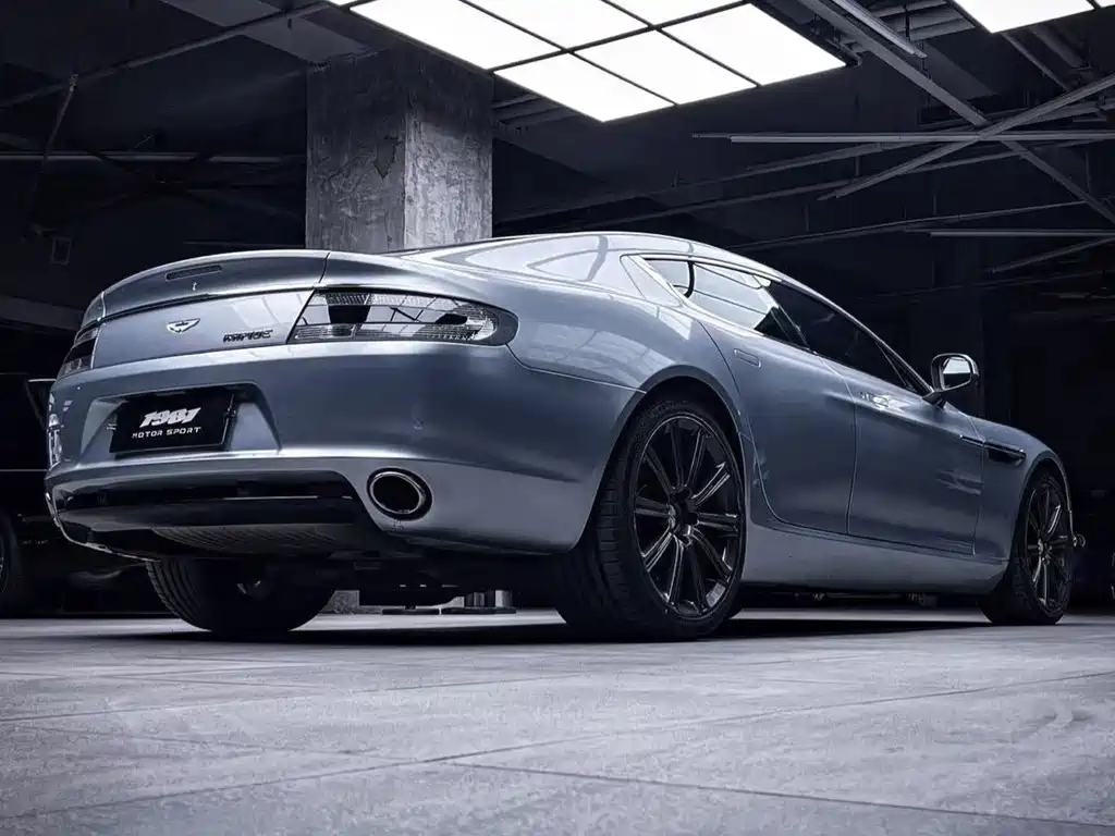 Aston Martin Rapide 2013 — фото 2