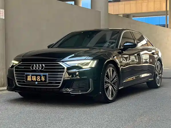 Audi A6L 2022