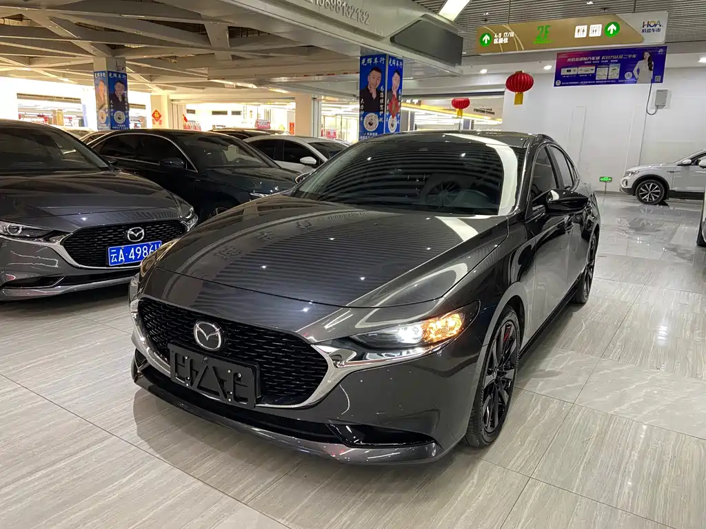 Mazda 3 Axela 2023