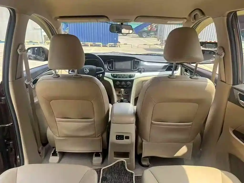 Baojun 730 2018