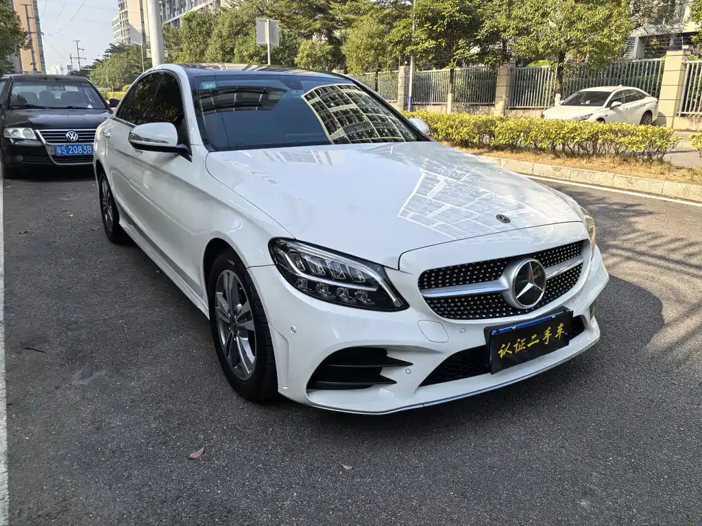 Mercedes-Benz C-Class 2019 — фото 3