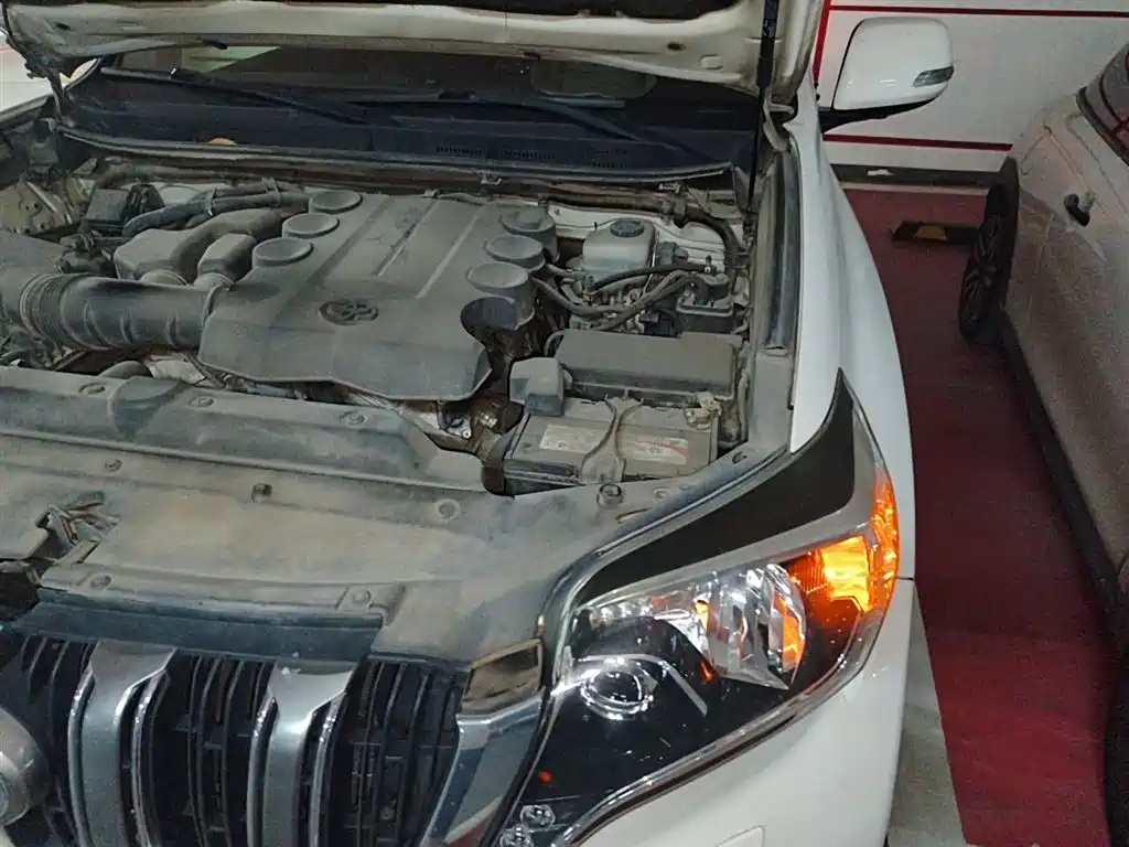 Toyota Prado 2015 — фото 22