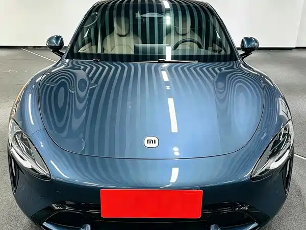 Xiaomi SU7 2025
