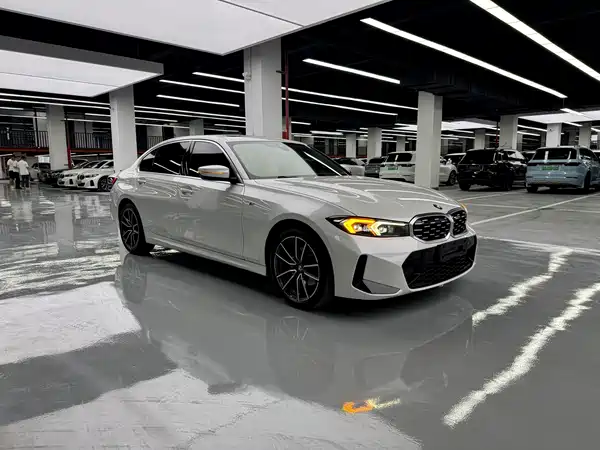 BMW 3 Series 2023