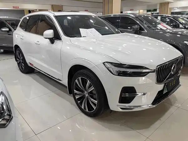 Volvo XC60 Plug-In Hybrid 2022