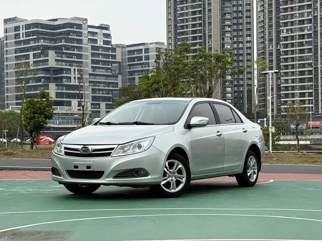 BYD Surui 2014 — фото 1