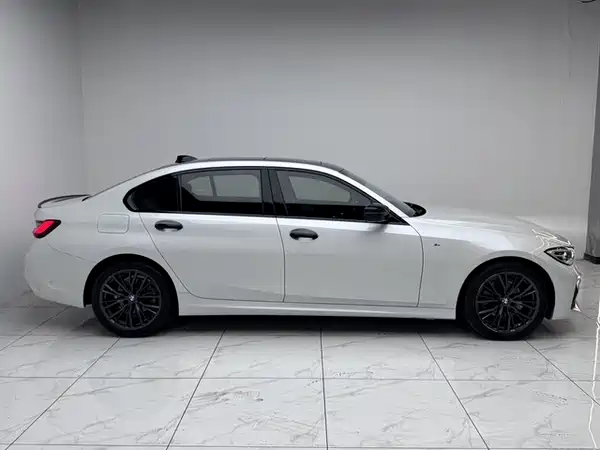 BMW 3 Series 2020
