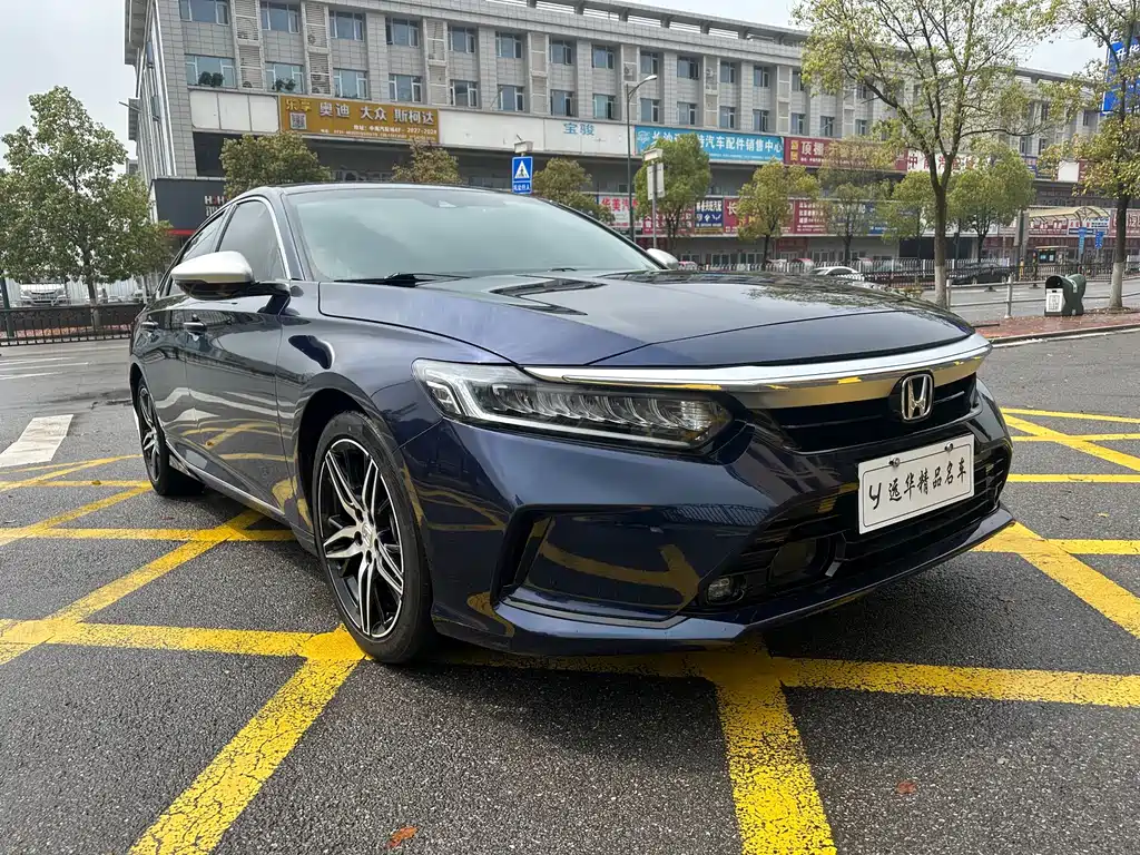 Honda Inspire 2022 — фото 3