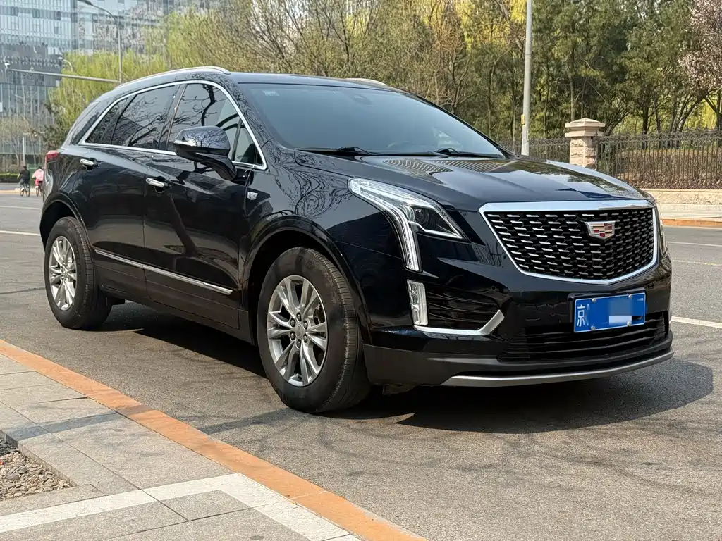 Cadillac XT5 2021 — фото 2