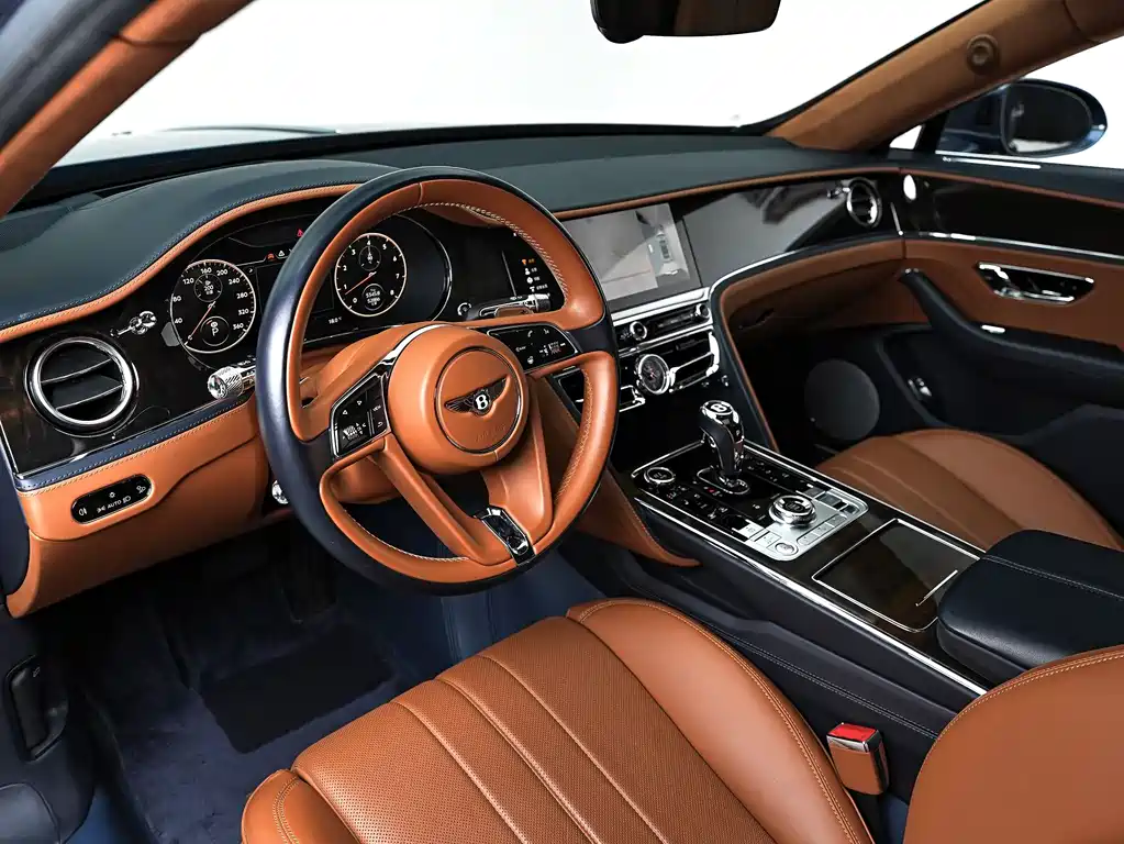 Bentley Flying Spur 2020 — фото 12
