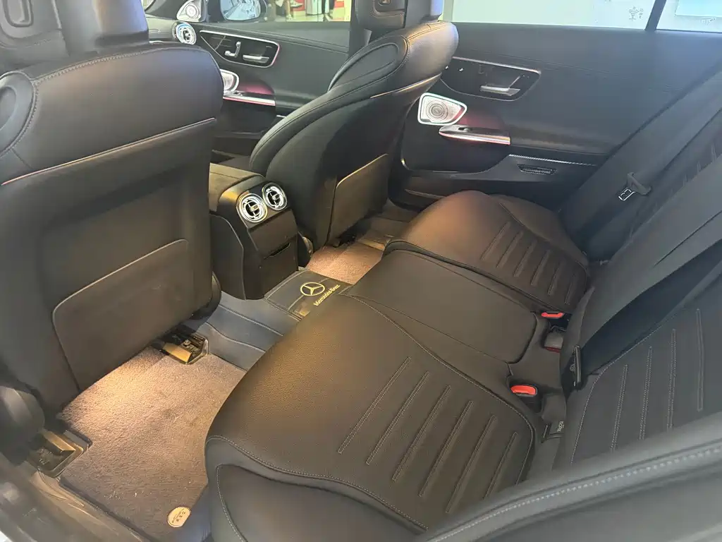 Mercedes-Benz C-Class 2022