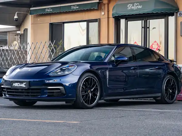 Porsche Panamera 2019