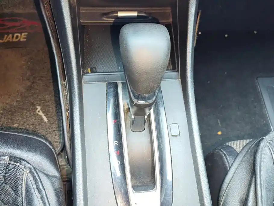 Honda Jade 2018 — фото 16