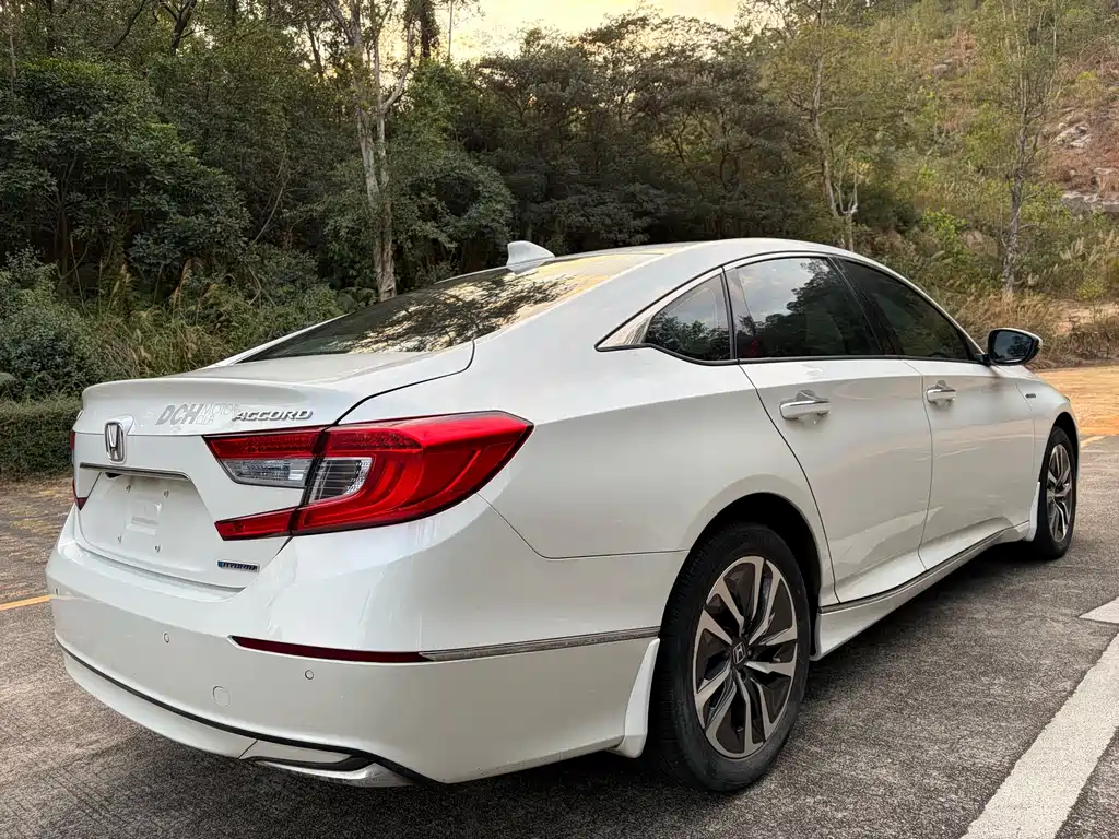 Honda Accord 2021 — фото 12