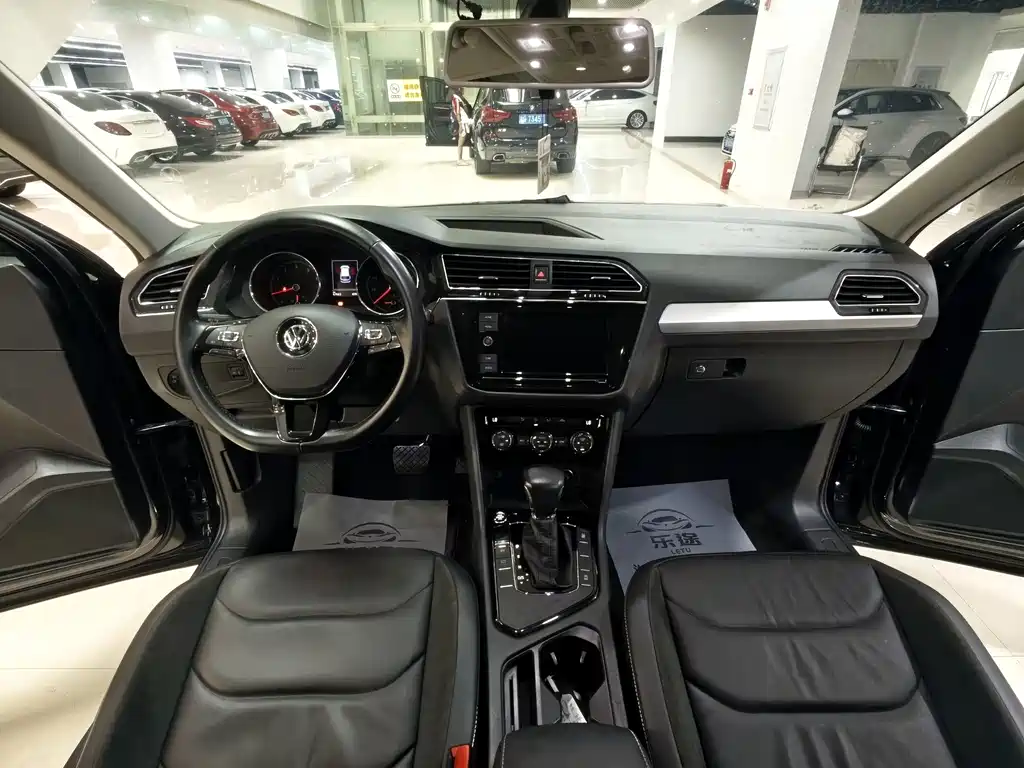 Volkswagen Tiguan L 2019